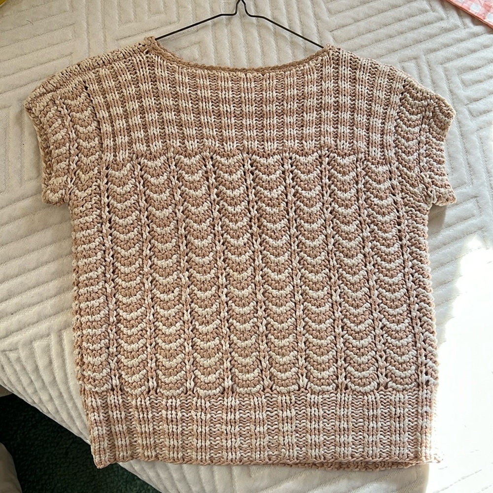 Vintage Givenchy sweater vest in beige and cream 100% cotton